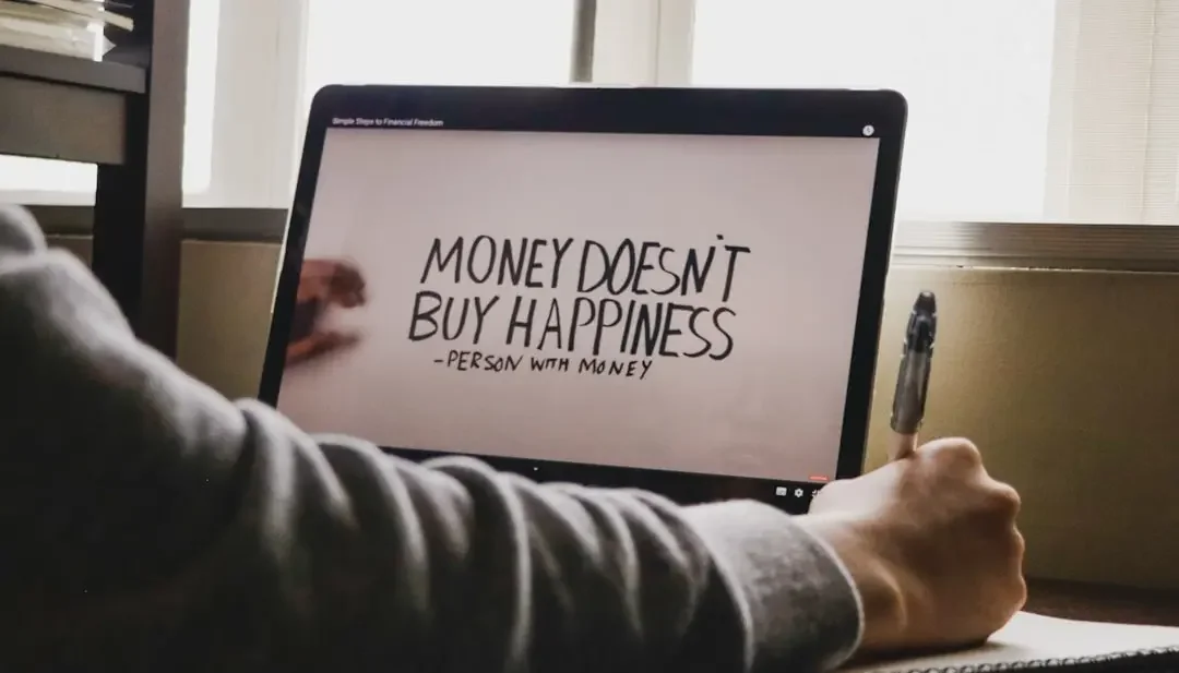 Vendre ses photos en ligne: Vraiment passif en 2026 ?